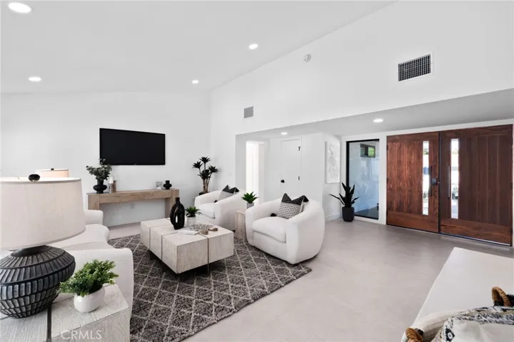 1975 E Mark Leslie, Palm Springs, California 92264