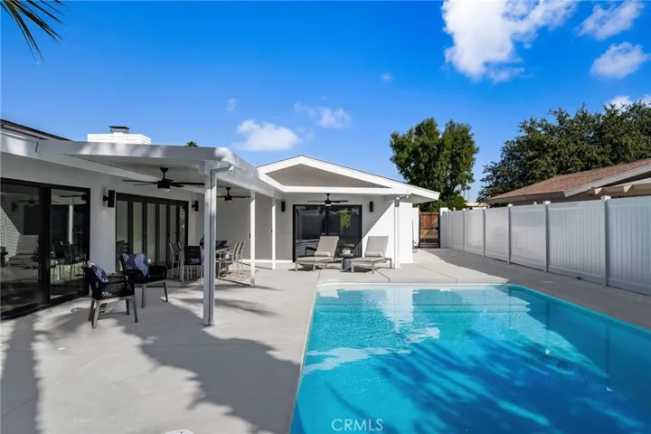 1975 E Mark Leslie, Palm Springs, California 92264