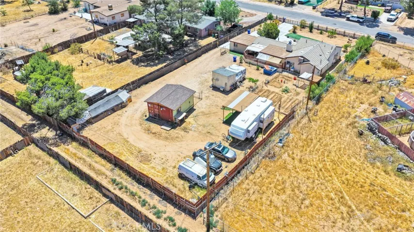 21998 Biloxi Road, Apple Valley, California 92307