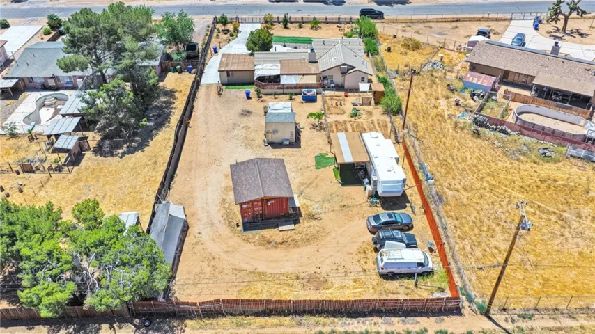 21998 Biloxi Road, Apple Valley, California 92307