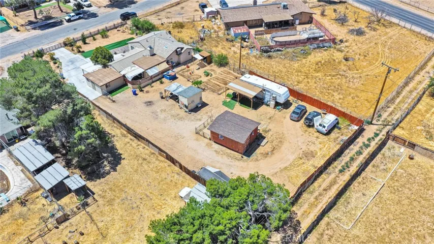 21998 Biloxi Road, Apple Valley, California 92307