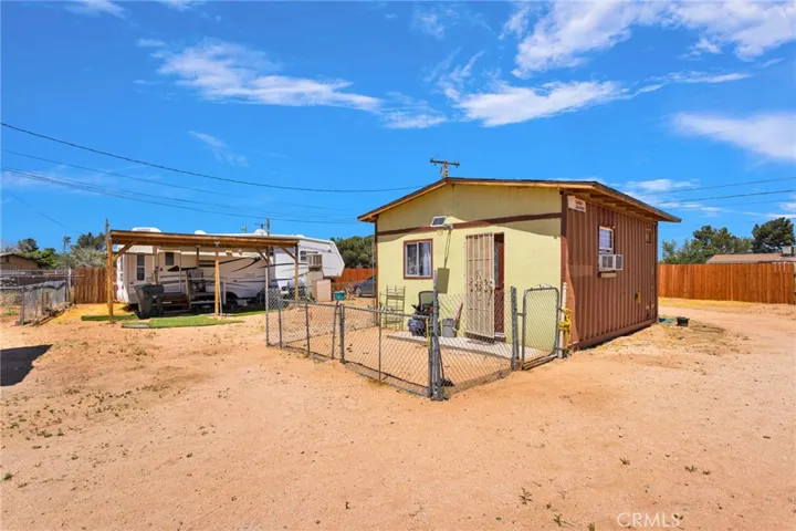 21998 Biloxi Road, Apple Valley, California 92307