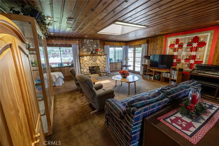 12225 Kerrwood, El Monte, California 91732