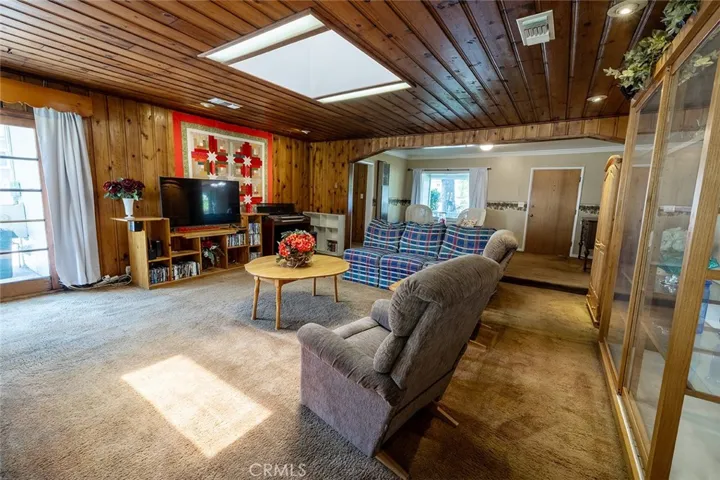 12225 Kerrwood, El Monte, California 91732