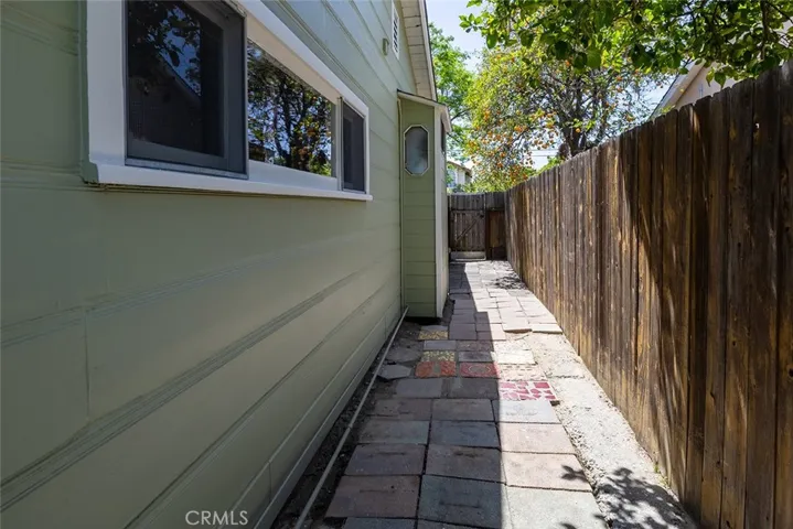 12225 Kerrwood, El Monte, California 91732