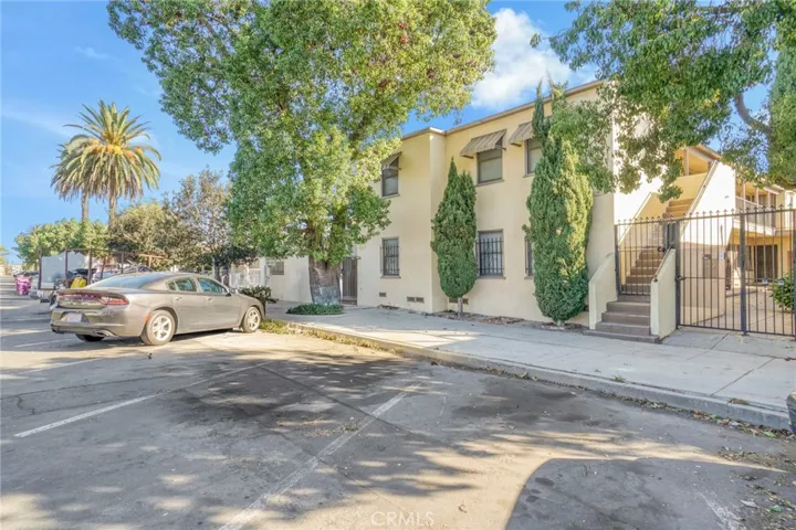 1922 Locust, Long Beach, California 90806