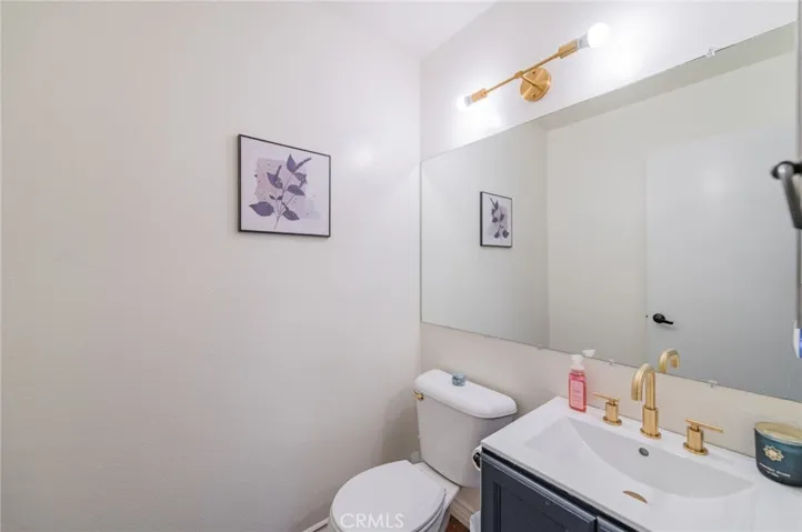 Downstairs half bathroom