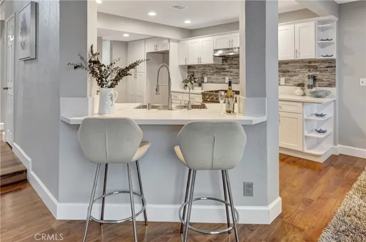 Open kitchen