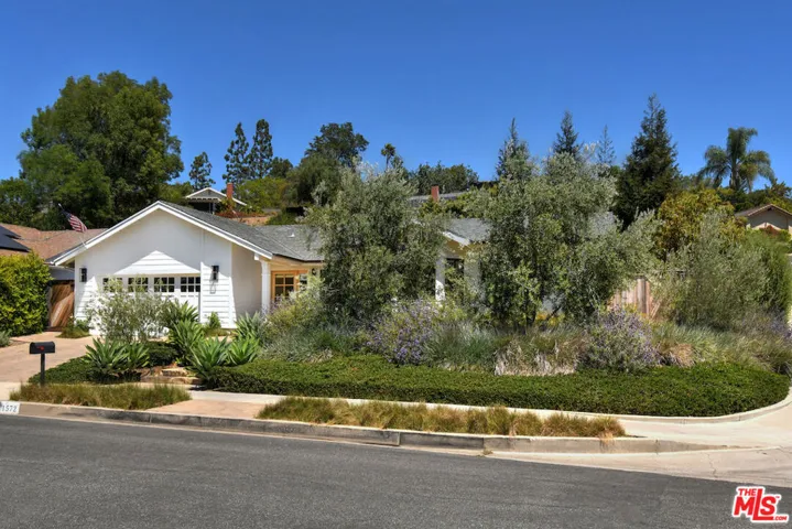 1572 Fordham Avenue, Thousand Oaks, California 91360