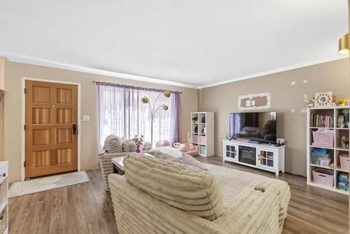 1651 S Juniper Street 20, Escondido, California 92025