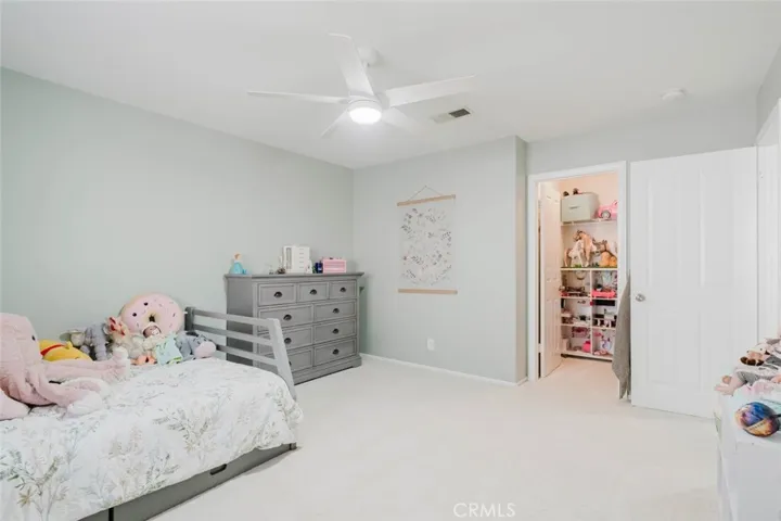 32480 The Old Road, Castaic, California 91384