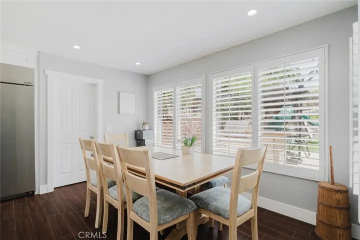 Large Eat in Kitchen Area