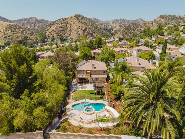 32480 The Old Road, Castaic, California 91384