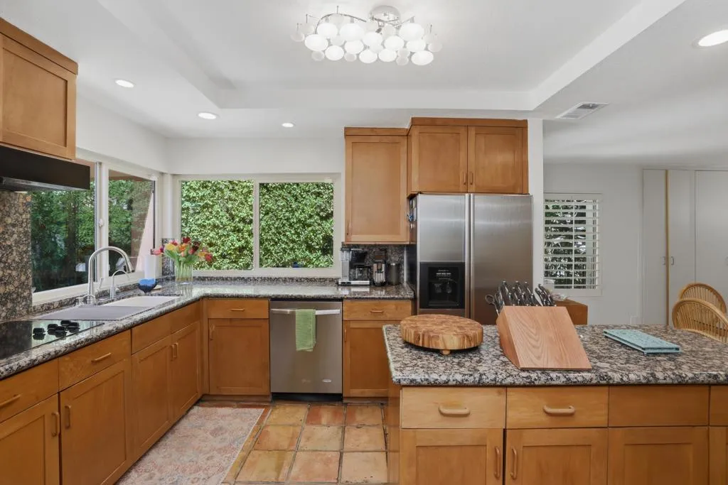41-Kitchen