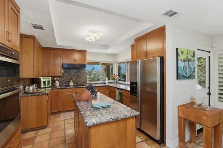 40-Kitchen