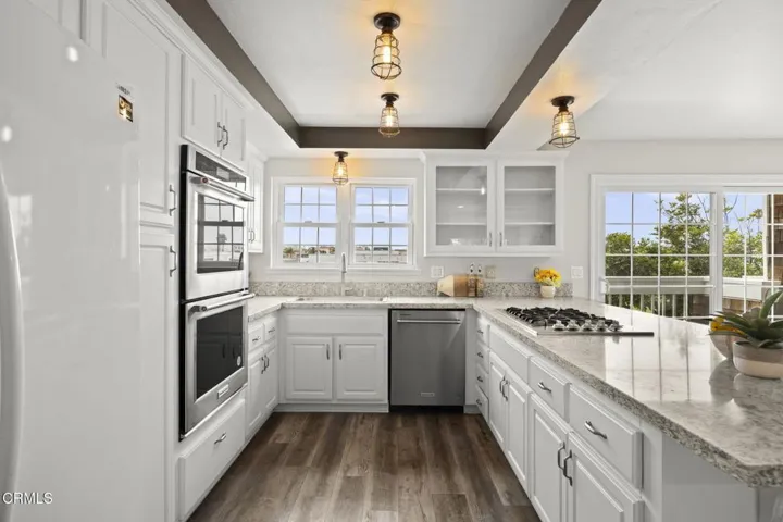 26-web-or-mls-UpmarketMedia_2835Har-75
