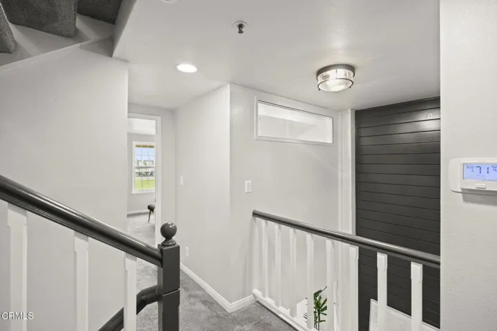 31-web-or-mls-UpmarketMedia_2835Har-96