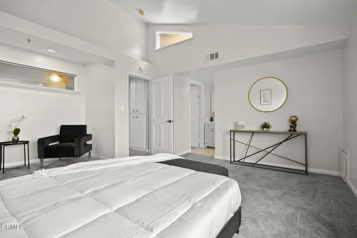 35-web-or-mls-UpmarketMedia_2835Har-108
