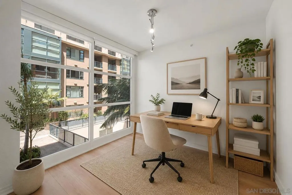https://zimg.paragon.ice.com/ParagonImages/Property/PA/SDMLS/260011579/12/533/400/1312ce8c1299734d80b48fddf181459f/3/bb6f8f3a6b9510ba6f6e5dd288c2b5d0/260011579-3aae03cf-23de-4560-8fb1-3845ae7df7f5.JPG