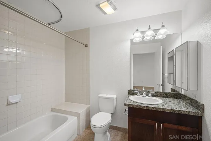 Primary Bath/Spa