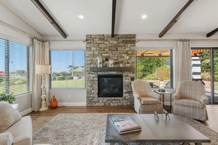 14-Living Room