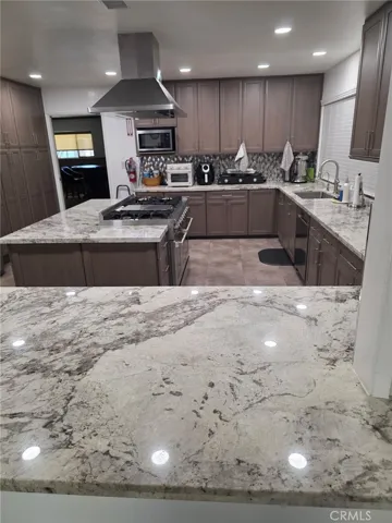 Community Kitchen