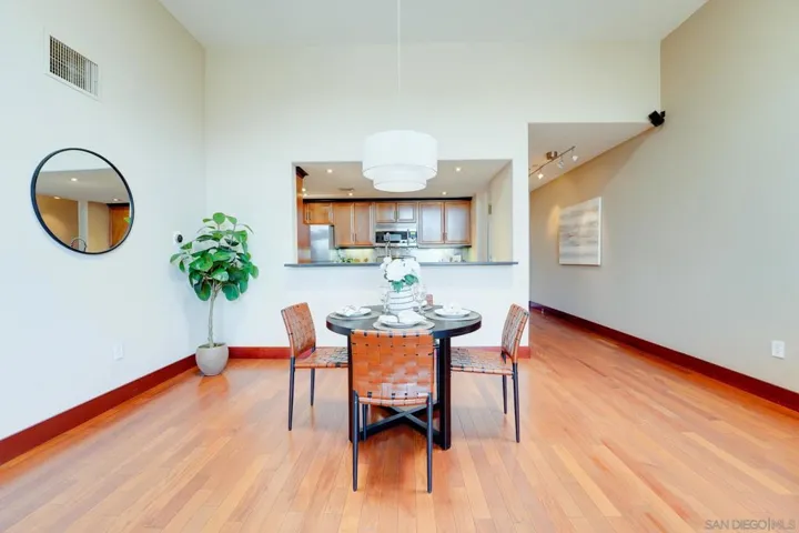 3990 Centre 307, San Diego, California 92103