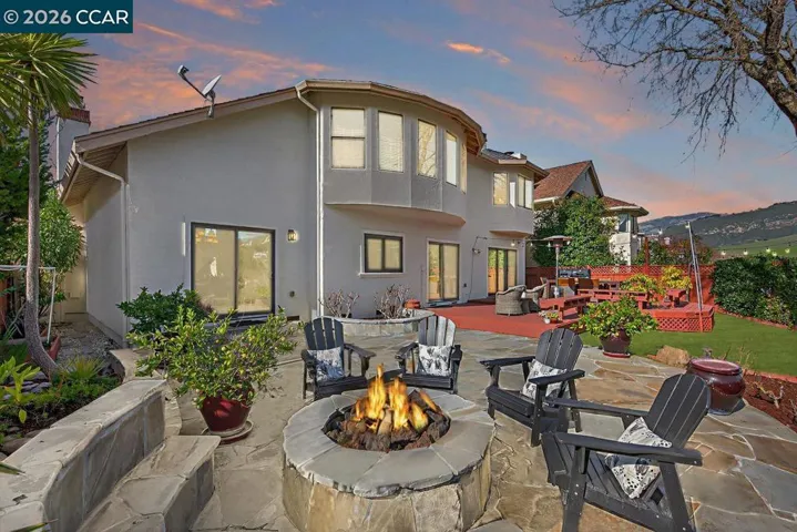 704 Blue Spruce Dr, Danville, California 94506