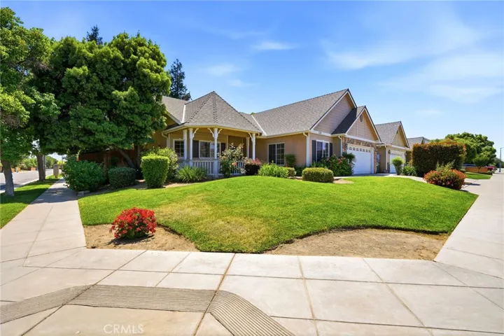 4651 W Morris Avenue, Fresno, California 93722