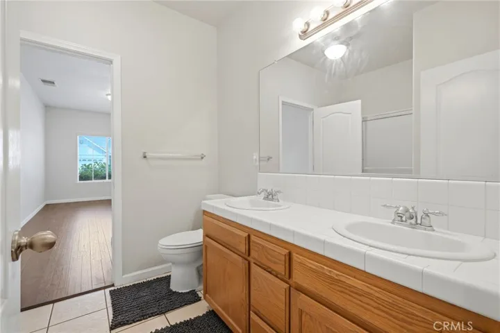 4651 W Morris Avenue, Fresno, California 93722