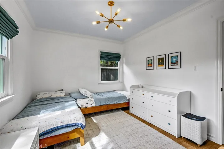6830 Bothwell, Reseda, California 91335