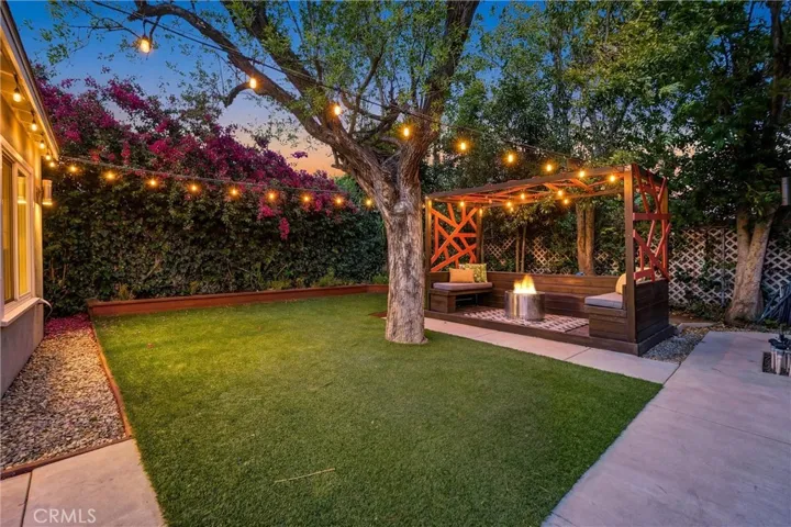 6830 Bothwell, Reseda, California 91335
