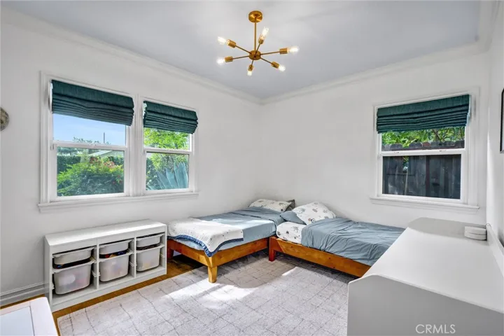 6830 Bothwell, Reseda, California 91335