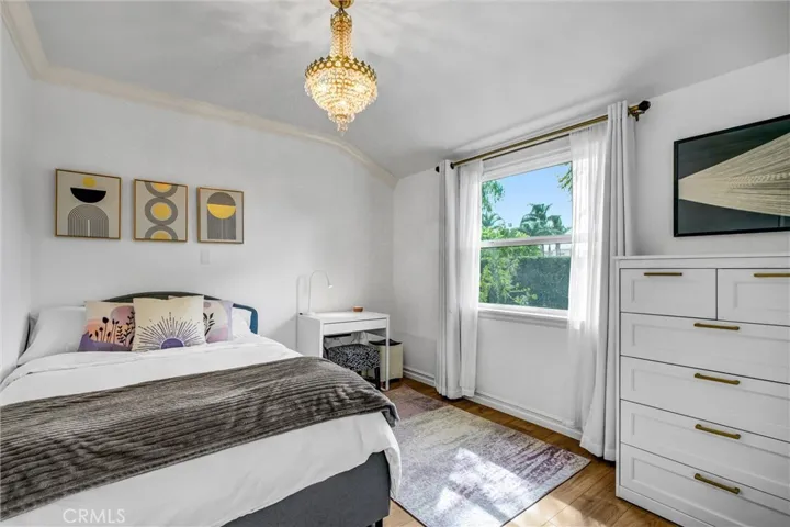 6830 Bothwell, Reseda, California 91335
