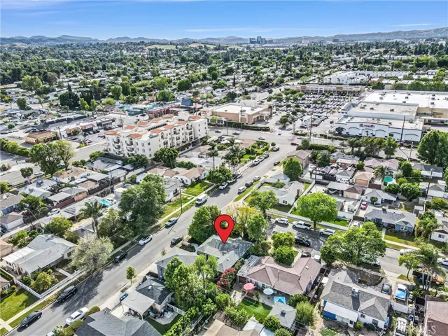 6830 Bothwell, Reseda, California 91335