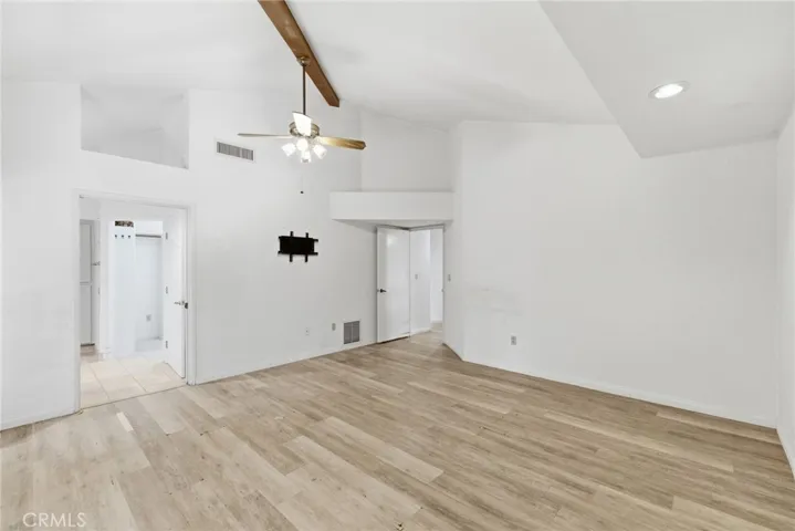 7313 Calle Los Manzanos, Bakersfield, California 93309