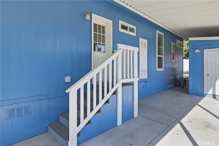 OWNER ENTRANCE