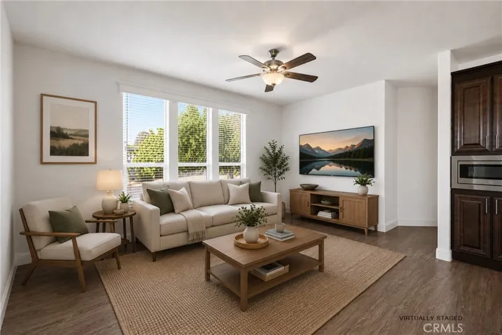 LIVINGROOM DIGITAL STAGED