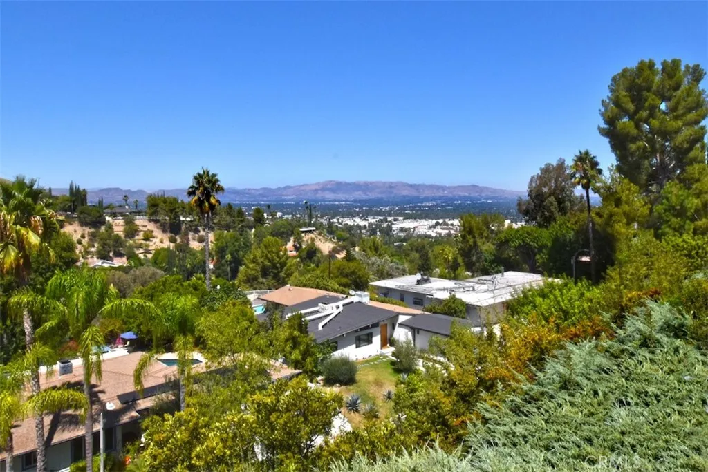 backyard views