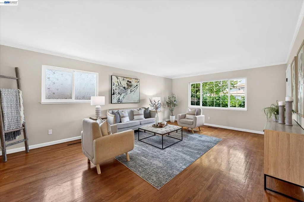 Original hardwood floors