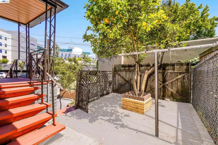 2821 Vallecito Pl, Oakland, California 94606