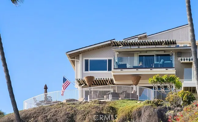 point Location with Wrap around Patio