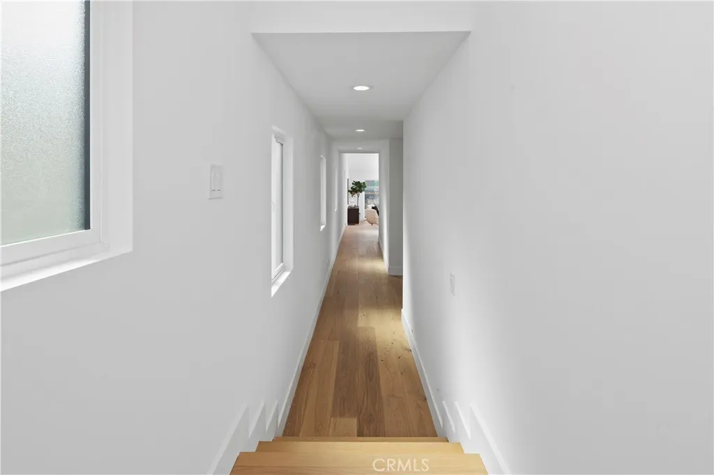 Upper Level #B Upper Level #B