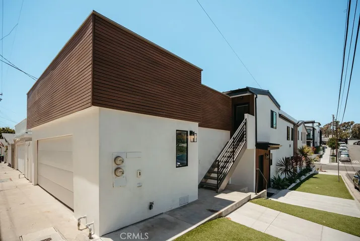520 Iris, Corona Del Mar, California 92625