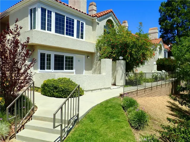 4240 Lost Hills Rd. 1301, Calabasas, California 91301
