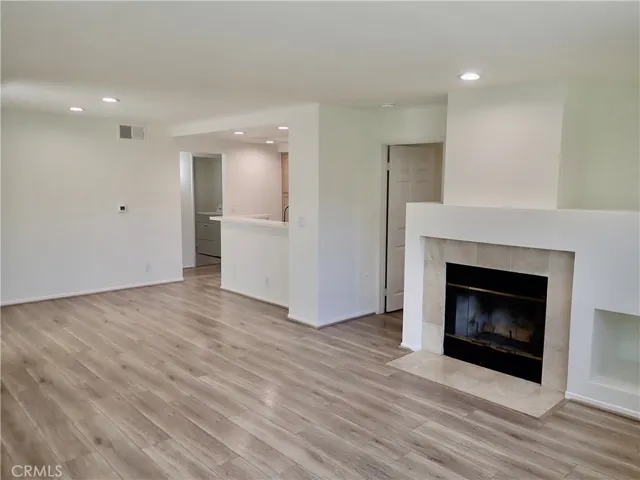 4240 Lost Hills Rd. 1301, Calabasas, California 91301