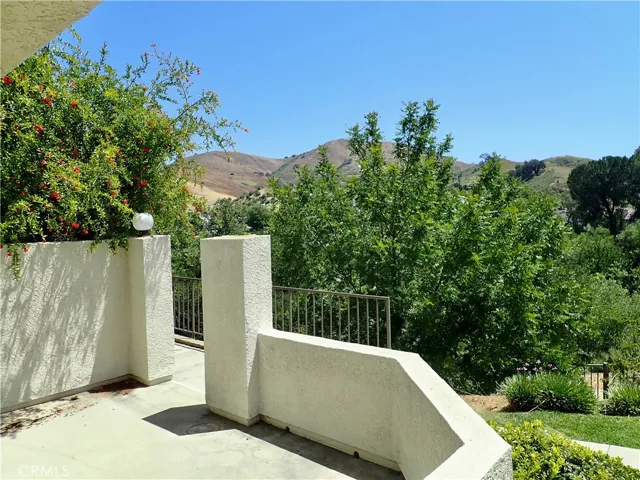 4240 Lost Hills Rd. 1301, Calabasas, California 91301