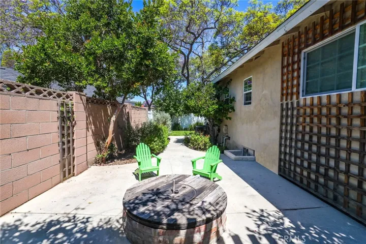 2914 Fallbrook Drive, Santa Ana, California 92706
