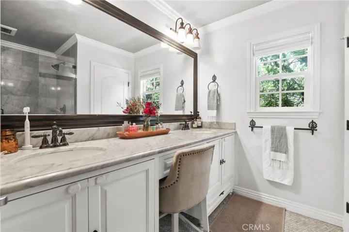 2914 Fallbrook Drive, Santa Ana, California 92706