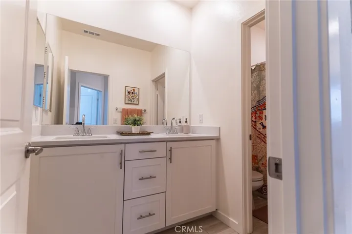 1362 Anise, Upland, California 91786
